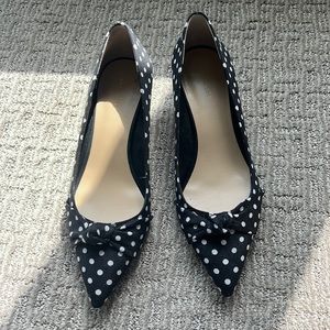 Polka dot kitten heel pumps